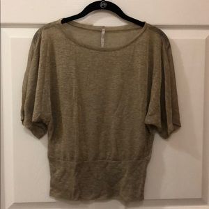 A’Gaci gold metallic top